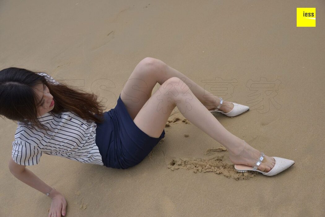 IESS异思趣向 SXJ.T028 Jia Jia