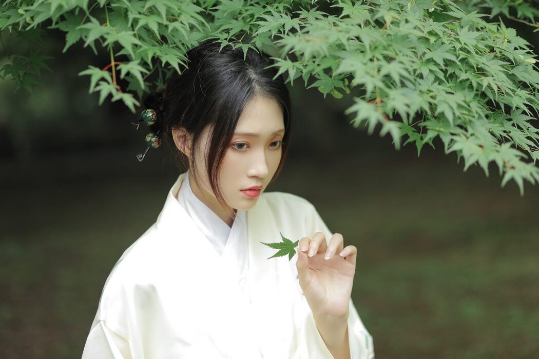 YiTuYu艺图语 Vol.479 Liu Liu