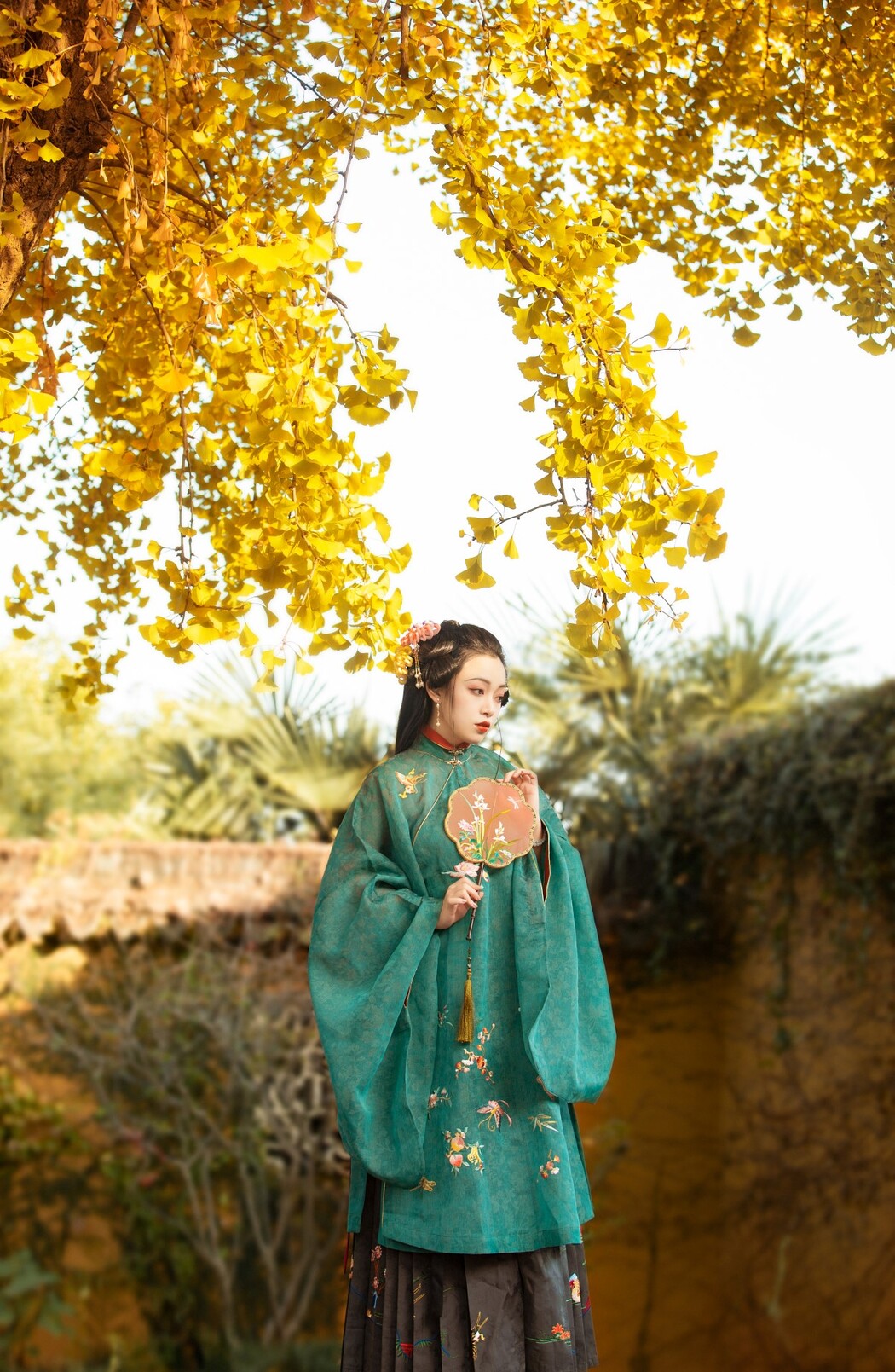 YiTuYu艺图语 Vol.451 San Ye Zi