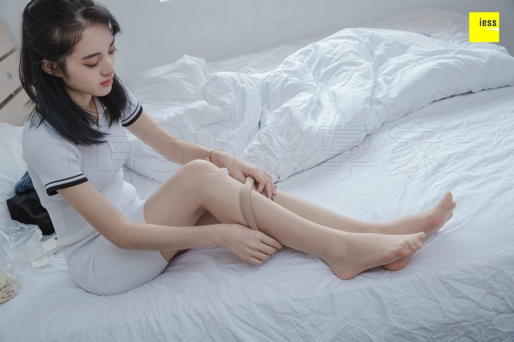 IESS异思趣向 SXJ.T034 Shan Shan