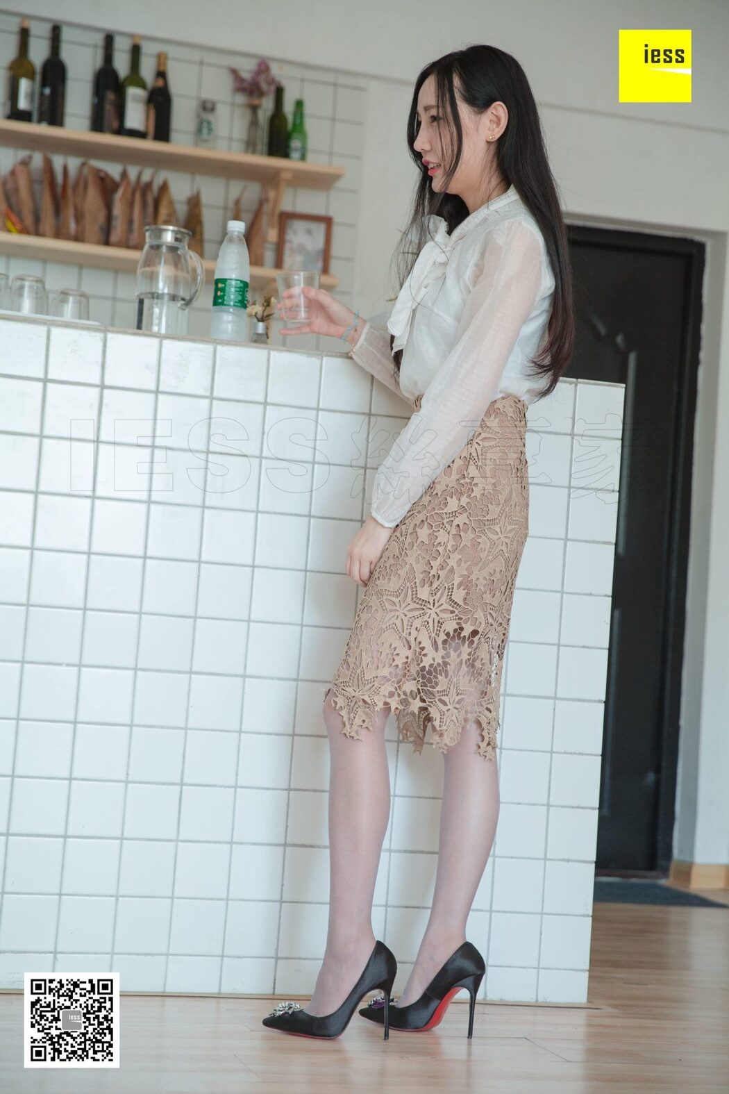 IESS异思趣向 SXJ.301 Qiu Qiu