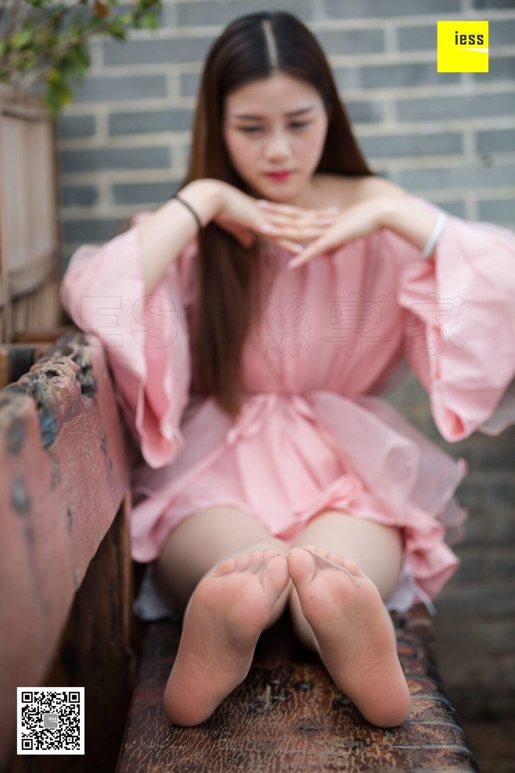 IESS异思趣向 SXJ.290 Jiu Mei