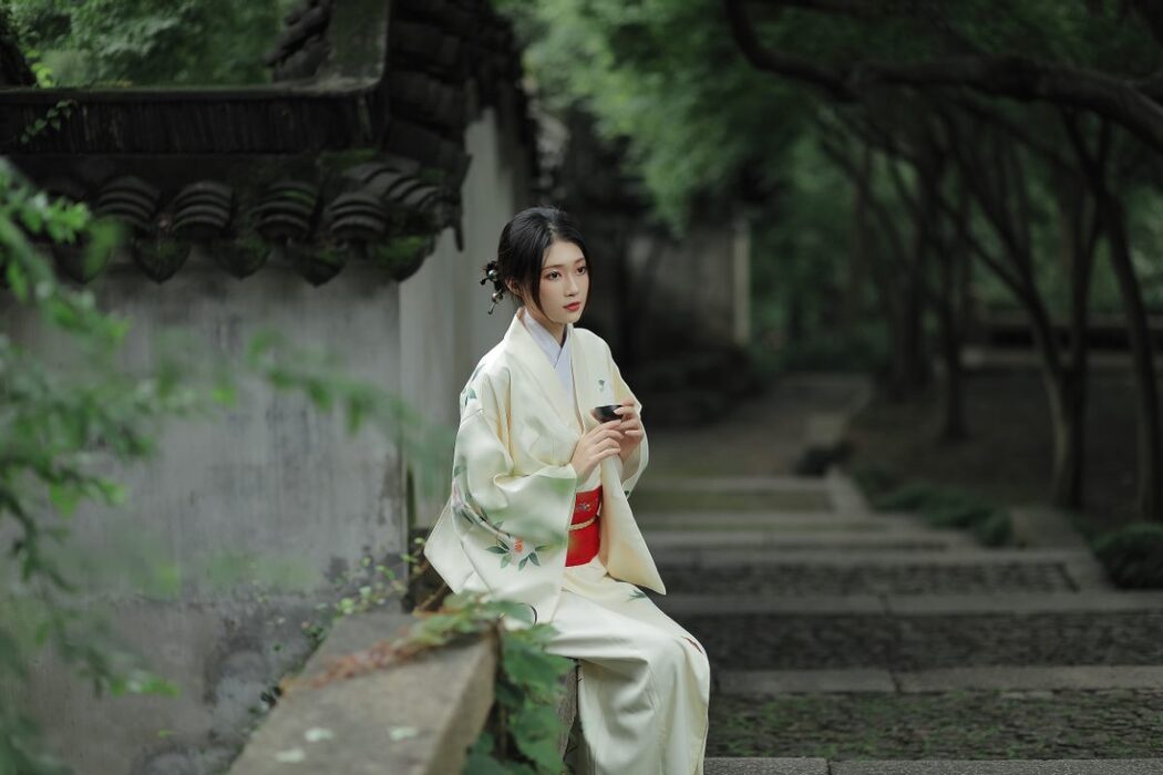 YiTuYu艺图语 Vol.479 Liu Liu