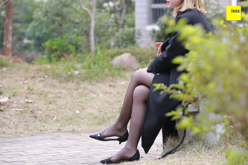 IESS异思趣向 SXJ.T002 Nu Zhong Jie