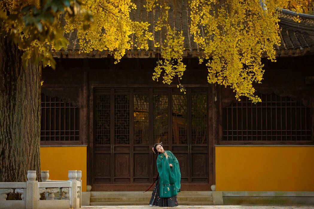 YiTuYu艺图语 Vol.451 San Ye Zi