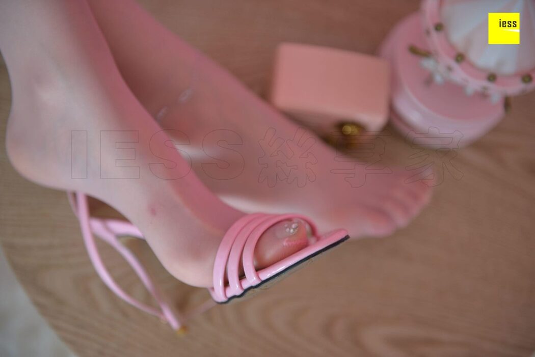 IESS异思趣向 SXJ.T019 Jia Jia