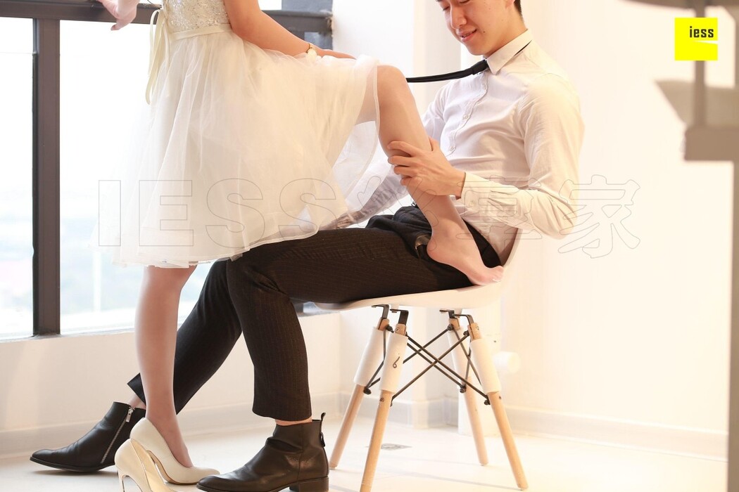 IESS异思趣向 SXJ.T006 Qiu Qiu