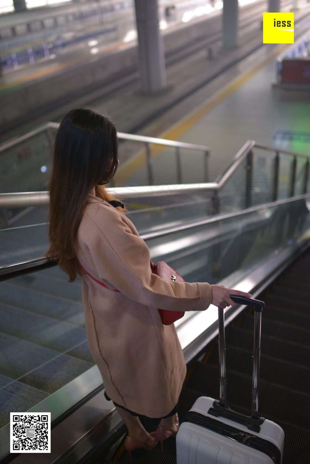 IESS异思趣向 SXJ.T013 Qiu Qiu