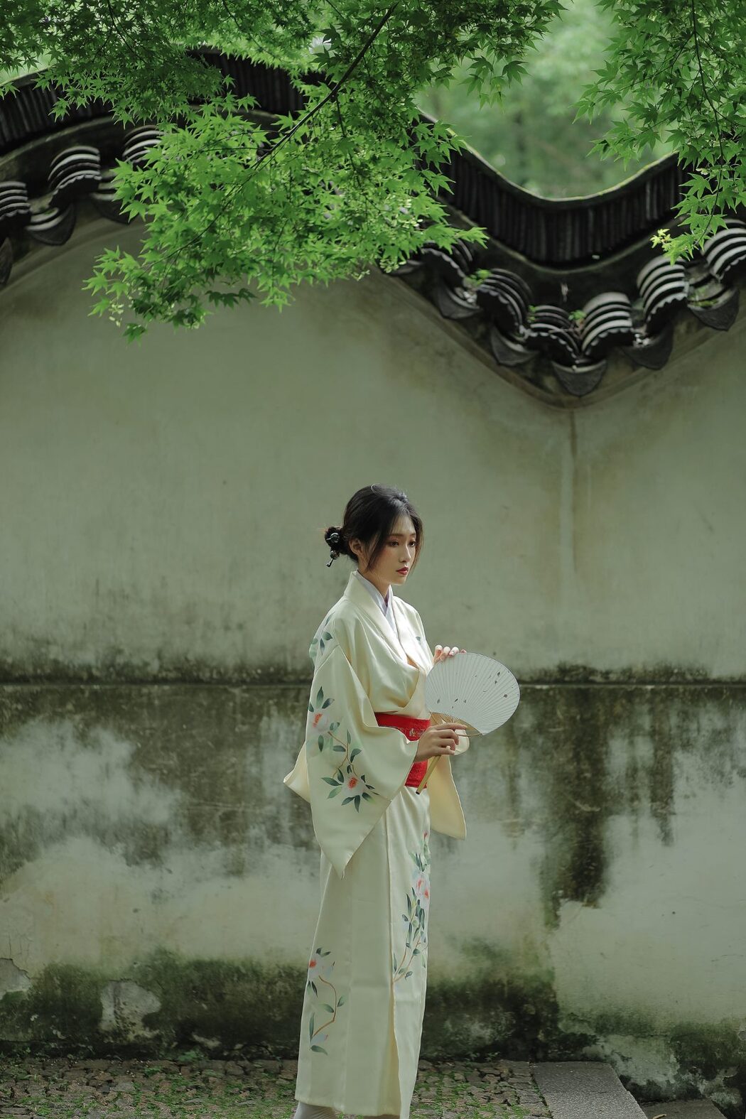 YiTuYu艺图语 Vol.479 Liu Liu