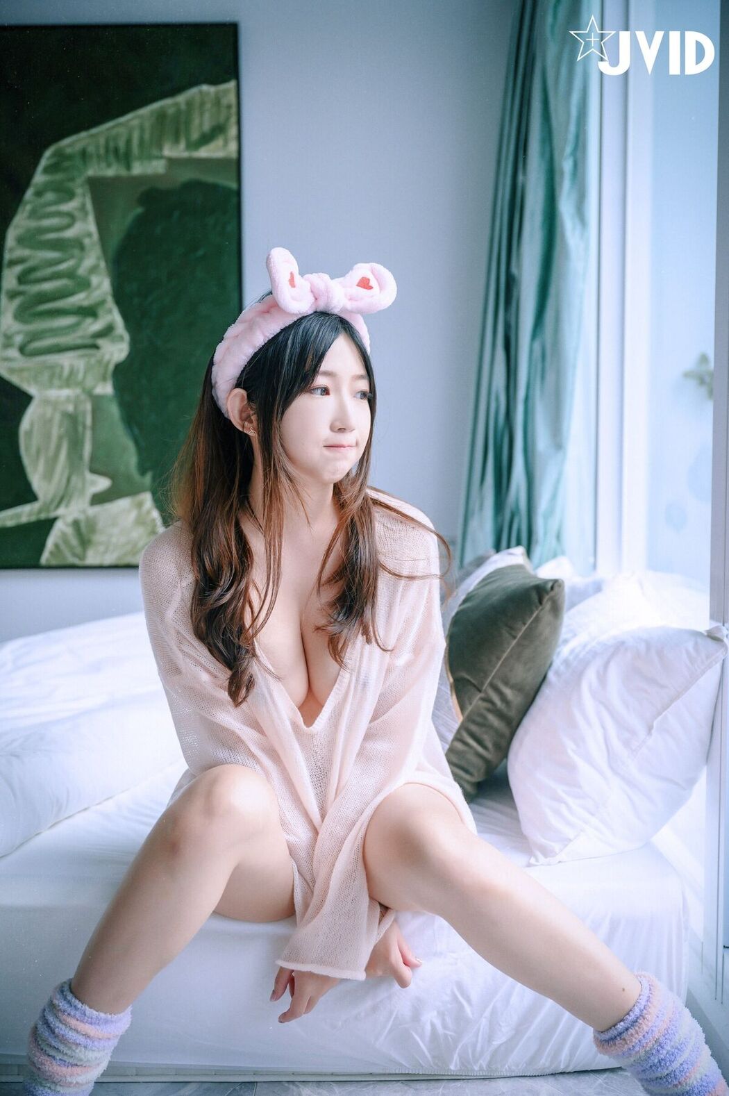 JVID Rou Bao Mini 肉包Mini &#8211; 邻家清纯可爱美少女mini肉包尺度大升级首次开腿粉嫩鲍鱼曝光稀有独家值得收藏 Part1