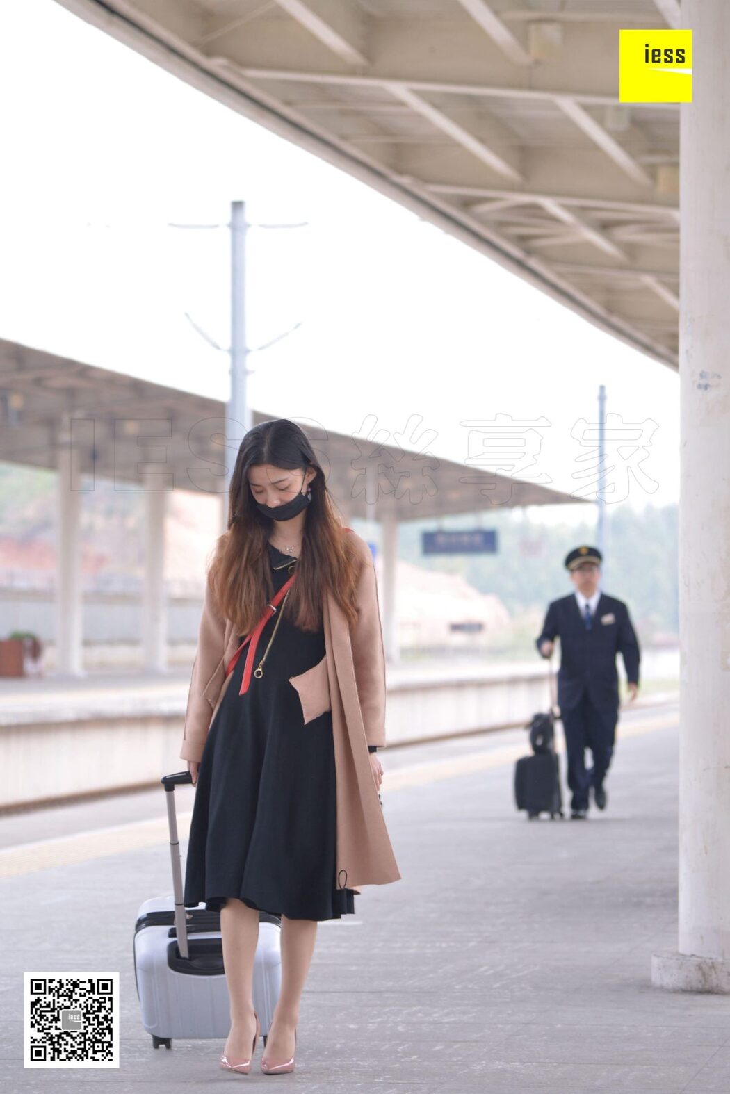 IESS异思趣向 SXJ.T014 Qiu Qiu