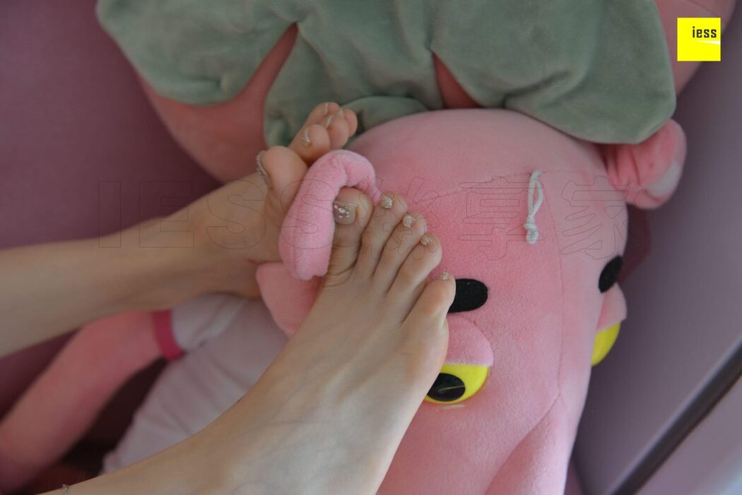 IESS异思趣向 SXJ.T018 Jia Jia