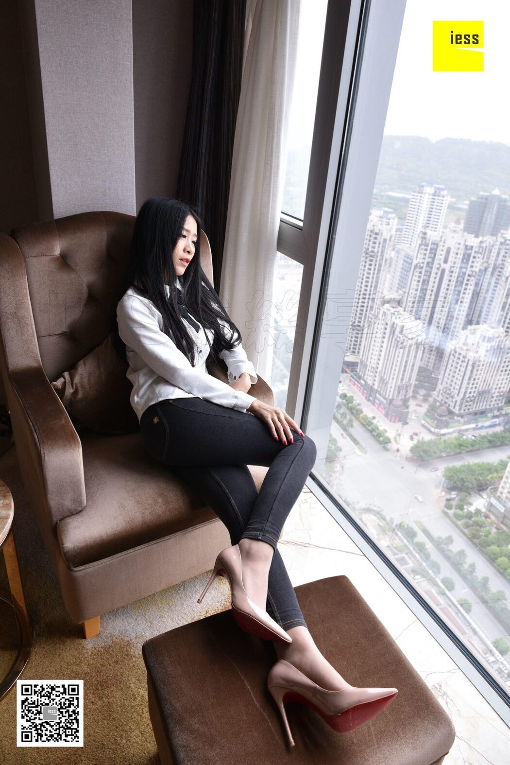 IESS异思趣向 SXJ.T015 Yi Si Qu Xiang