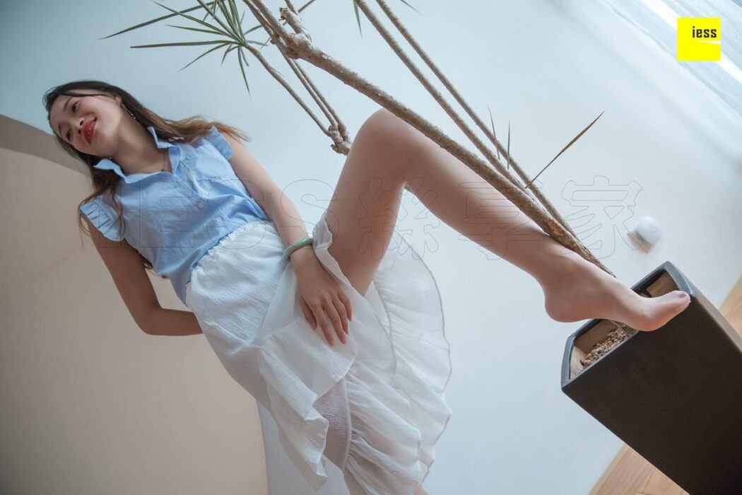 IESS异思趣向 SXJ.313 Qiu Qiu