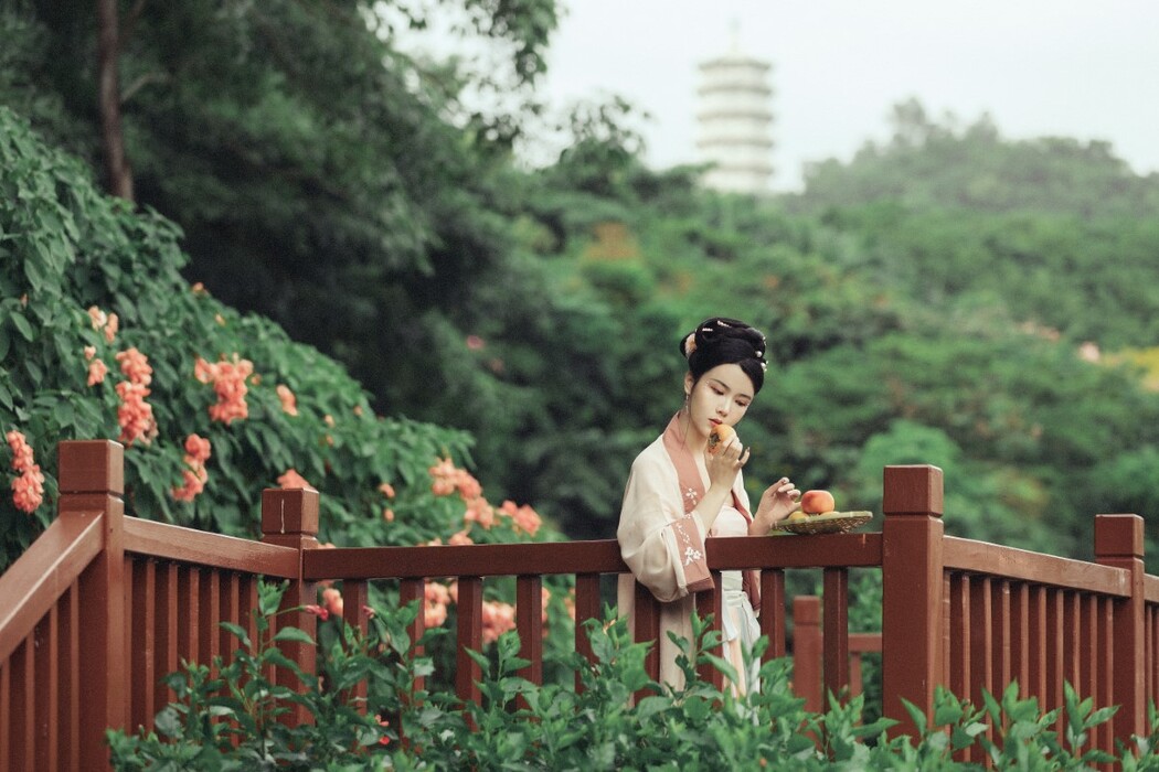 YiTuYu艺图语 Vol.466 San Chong Zi
