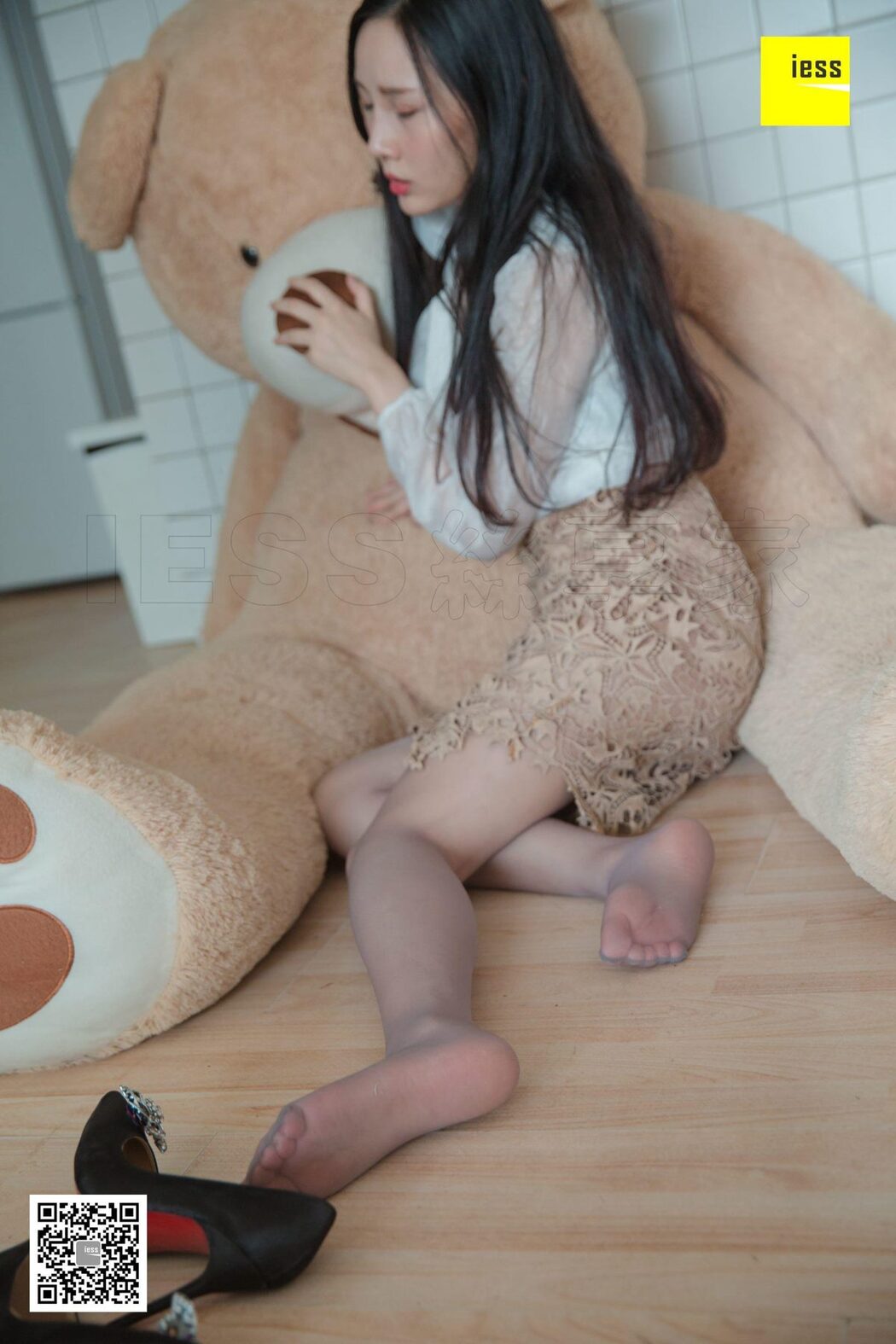 IESS异思趣向 SXJ.301 Qiu Qiu