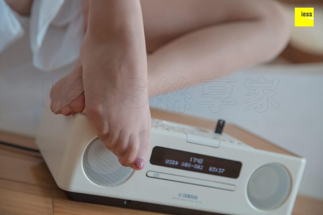 IESS异思趣向 SXJ.313 Qiu Qiu