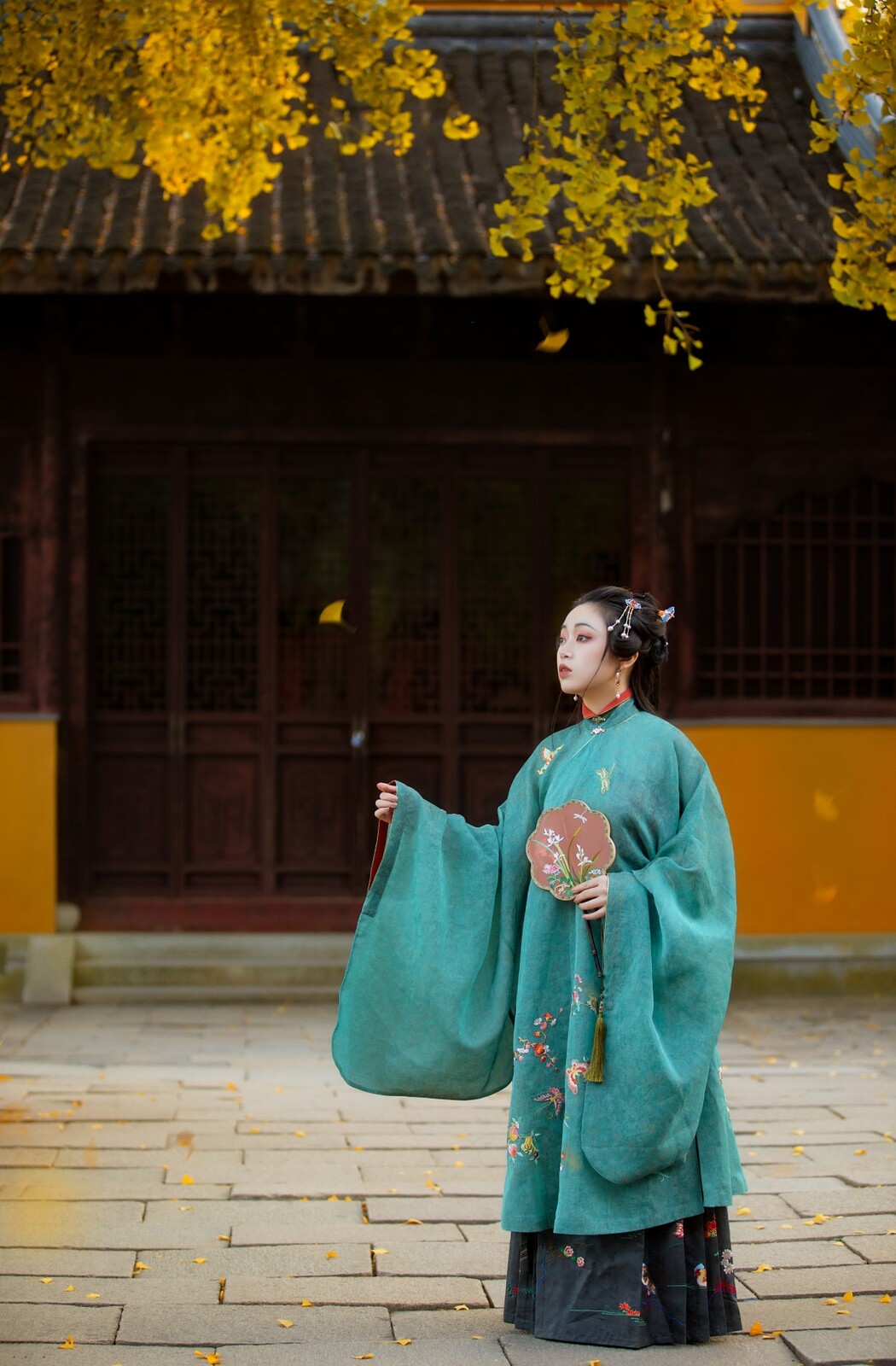 YiTuYu艺图语 Vol.451 San Ye Zi