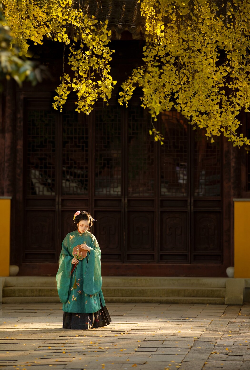 YiTuYu艺图语 Vol.451 San Ye Zi