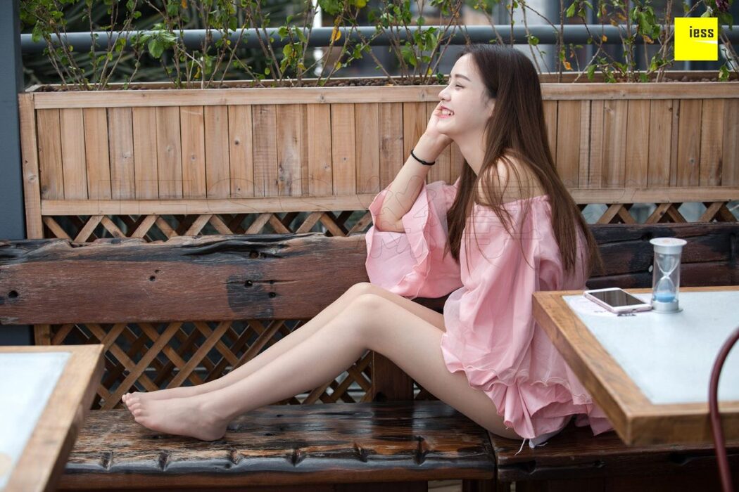 IESS异思趣向 SXJ.290 Jiu Mei