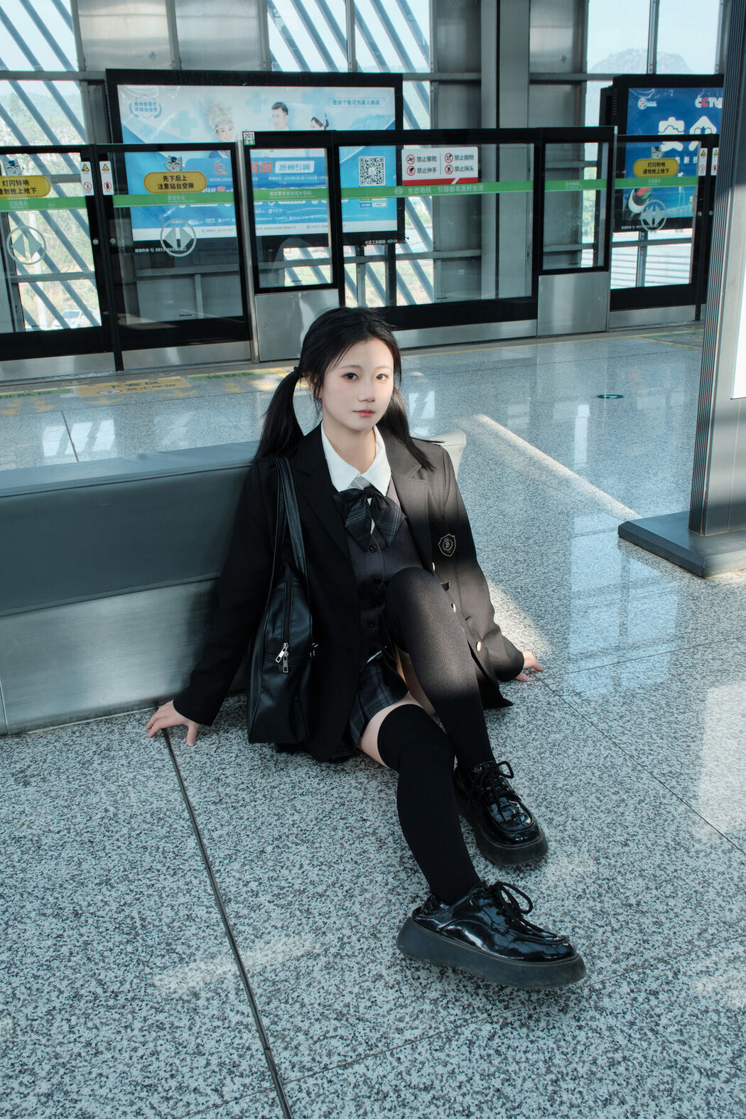 YiTuYu艺图语 Vol.6803 Rou Song Bao