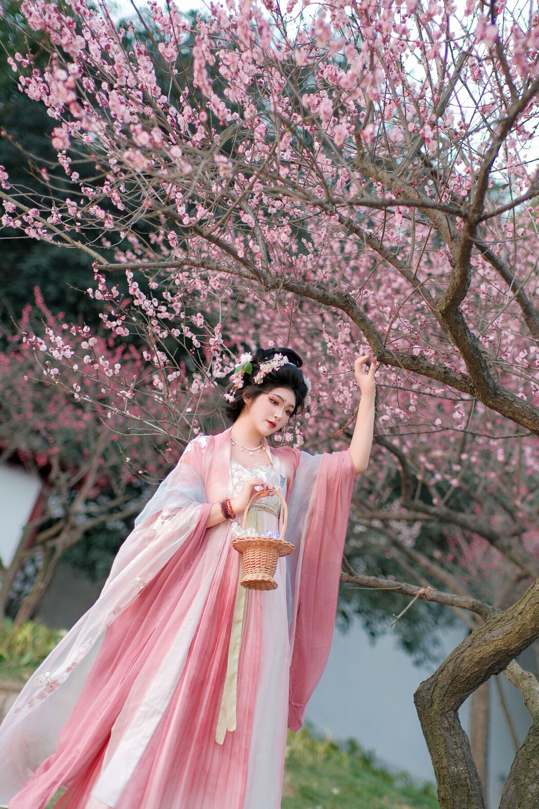 YiTuYu艺图语 Vol.6819 Kailin Jiang