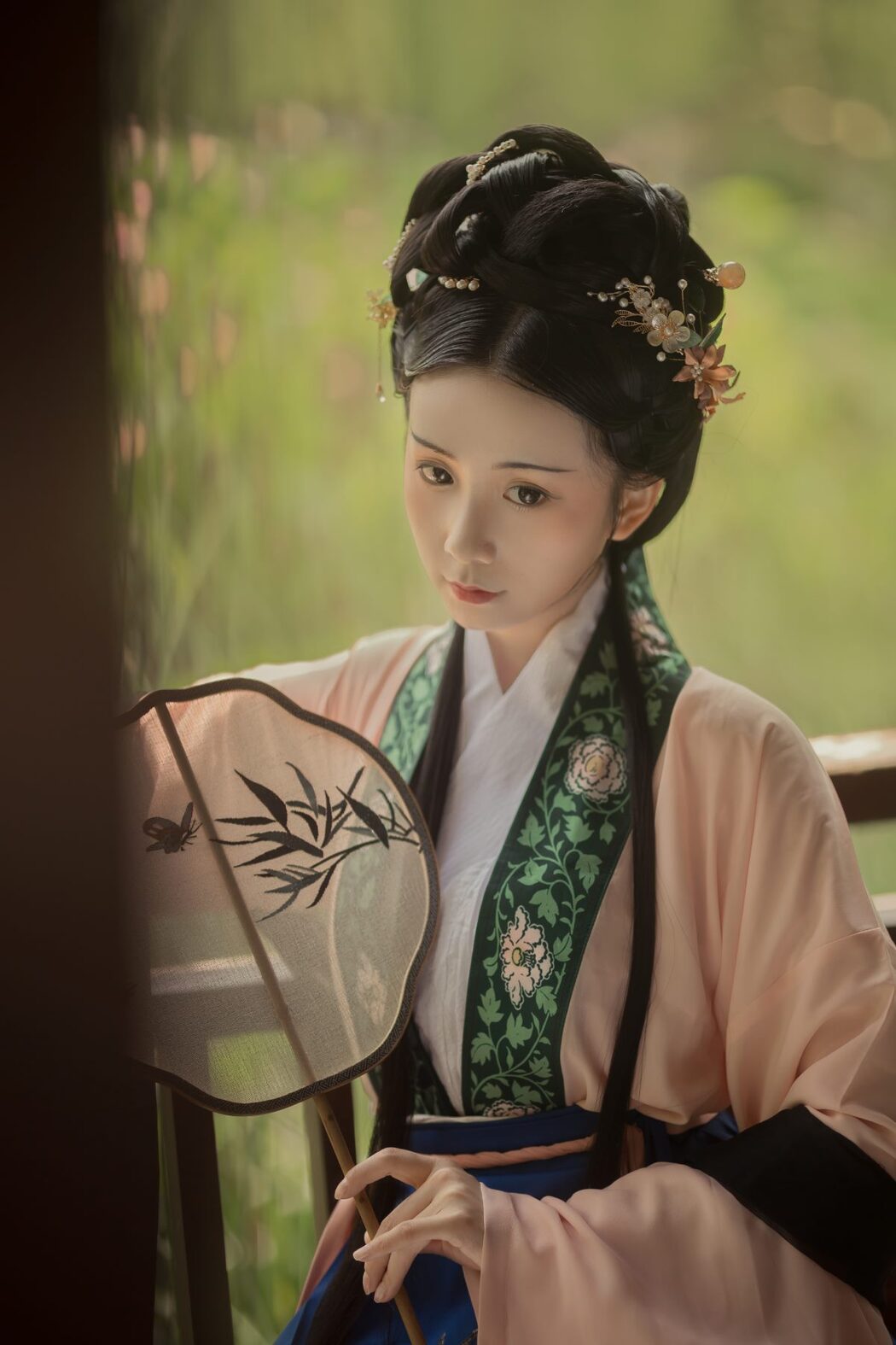 YiTuYu艺图语 Vol.603 Lu Lu Zi