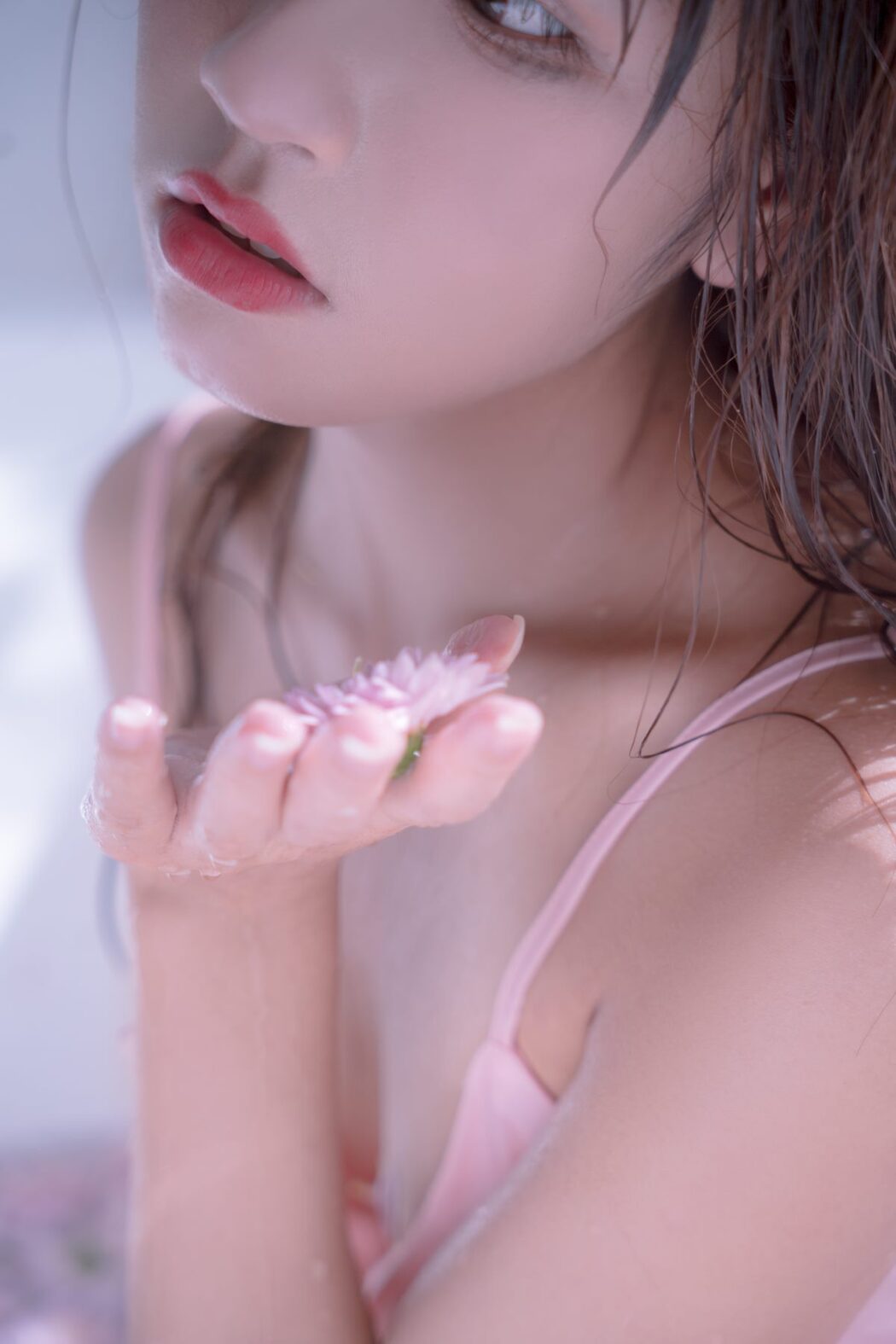 YiTuYu艺图语 Vol.558 Luo Zhi