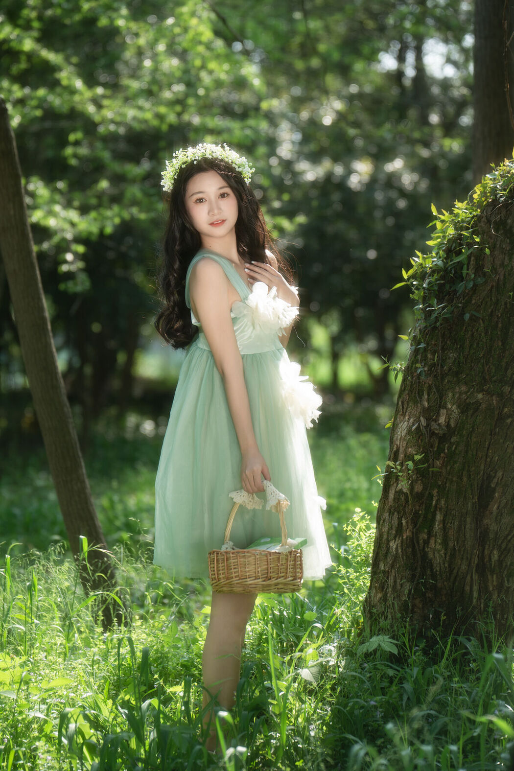 YiTuYu艺图语 Vol.6818 Cheng Zi Shu