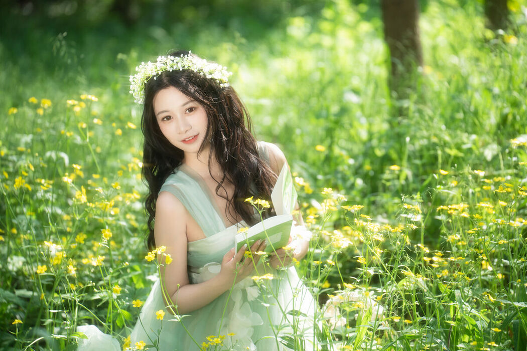 YiTuYu艺图语 Vol.6818 Cheng Zi Shu