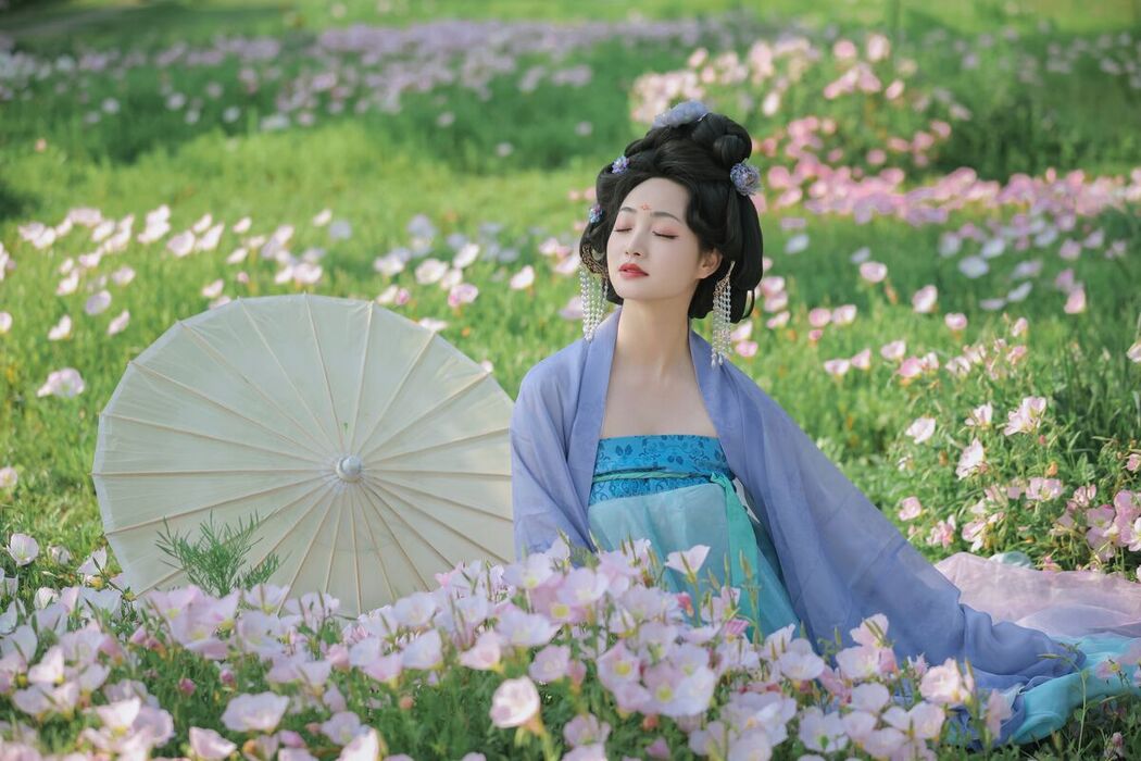 YiTuYu艺图语 Vol.6829 Ling Zi Xi