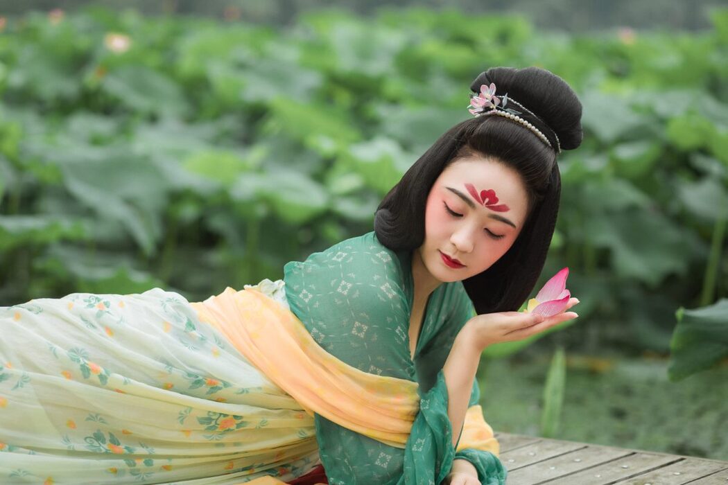 YiTuYu艺图语 Vol.499 Xu Yue Er