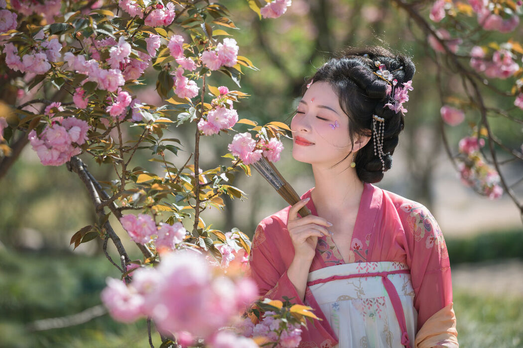 YiTuYu艺图语 Vol.6816 Yang Yang