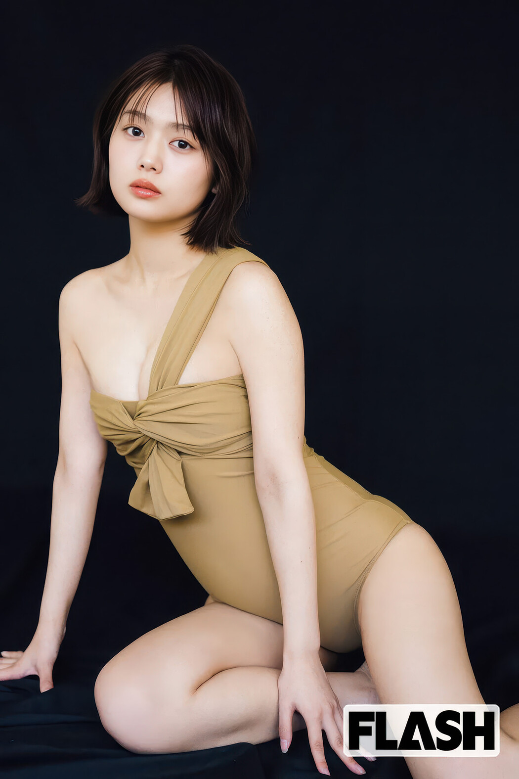 都丸紗也華・北野瑠華, FLASH 2025.03.04 (フラッシュ 2025年3月4日号)