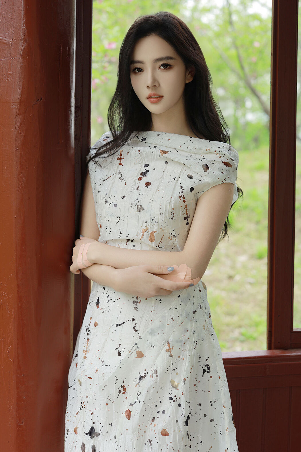 YiTuYu艺图语 Vol.6826 Elaine Cover Photo