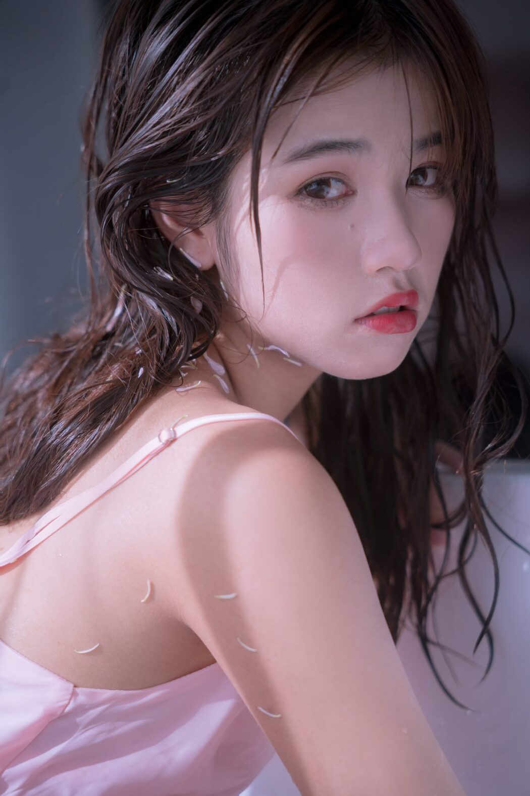 YiTuYu艺图语 Vol.558 Luo Zhi