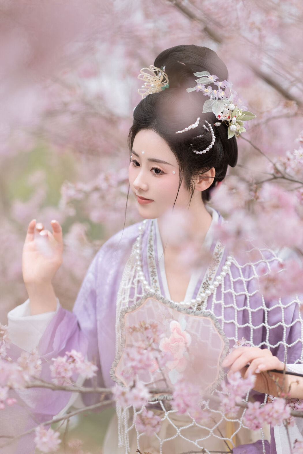 YiTuYu艺图语 Vol.6800 Ren Jian Yue-su Chen