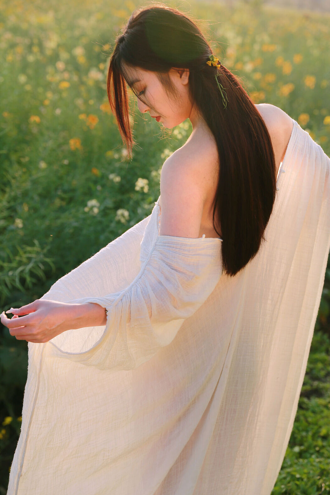 YiTuYu艺图语 Vol.6824 Xiao Xong