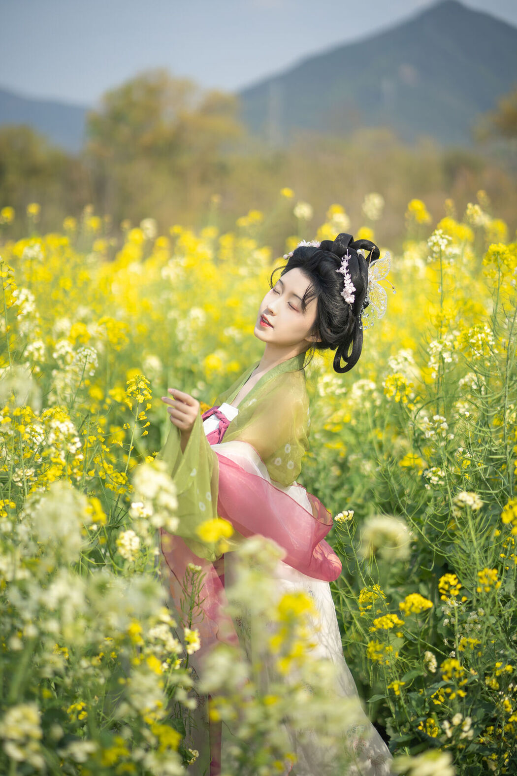 YiTuYu艺图语 Vol.6799 You Zhi Yuan Li De Qian Xia