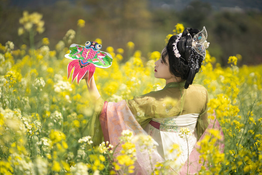 YiTuYu艺图语 Vol.6799 You Zhi Yuan Li De Qian Xia