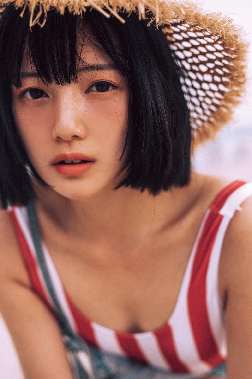 YiTuYu艺图语 Vol.560 Rei Bi Shio