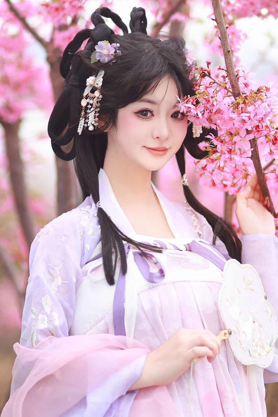 YiTuYu艺图语 Vol.6821 Bu Ke Ai De He He Miao Cover Photo