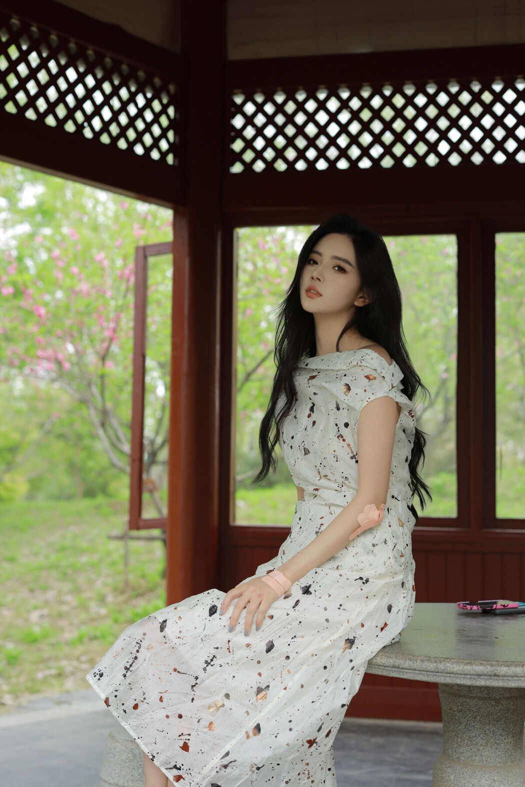 YiTuYu艺图语 Vol.6826 Elaine