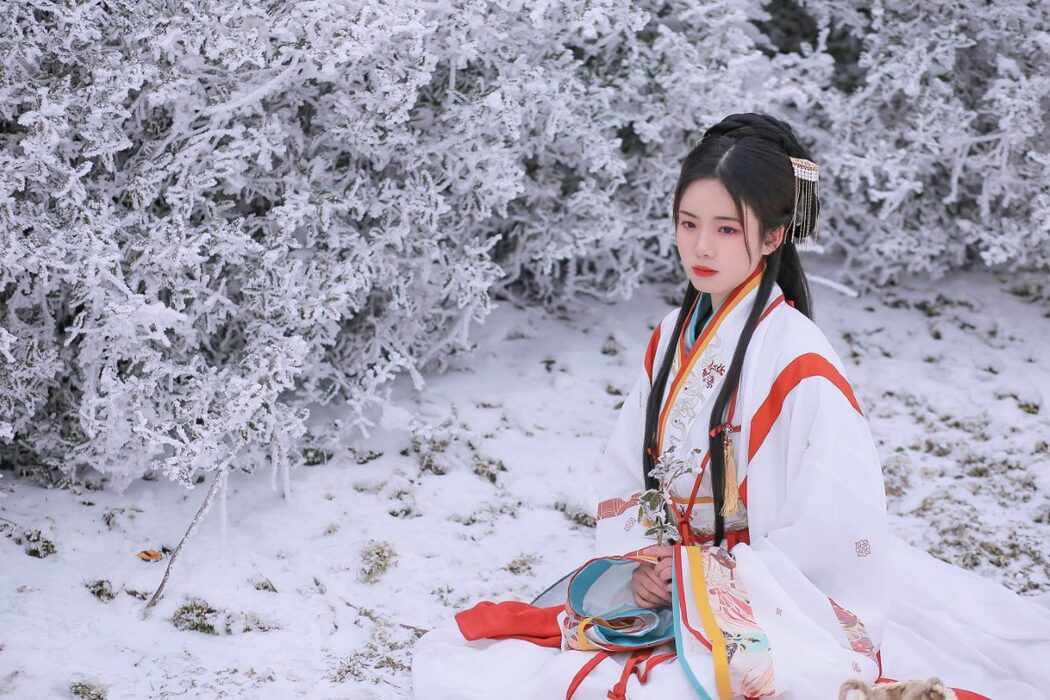 YiTuYu艺图语 Vol.553 Yi Yue