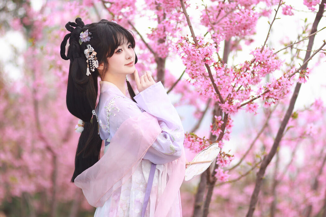 YiTuYu艺图语 Vol.6821 Bu Ke Ai De He He Miao