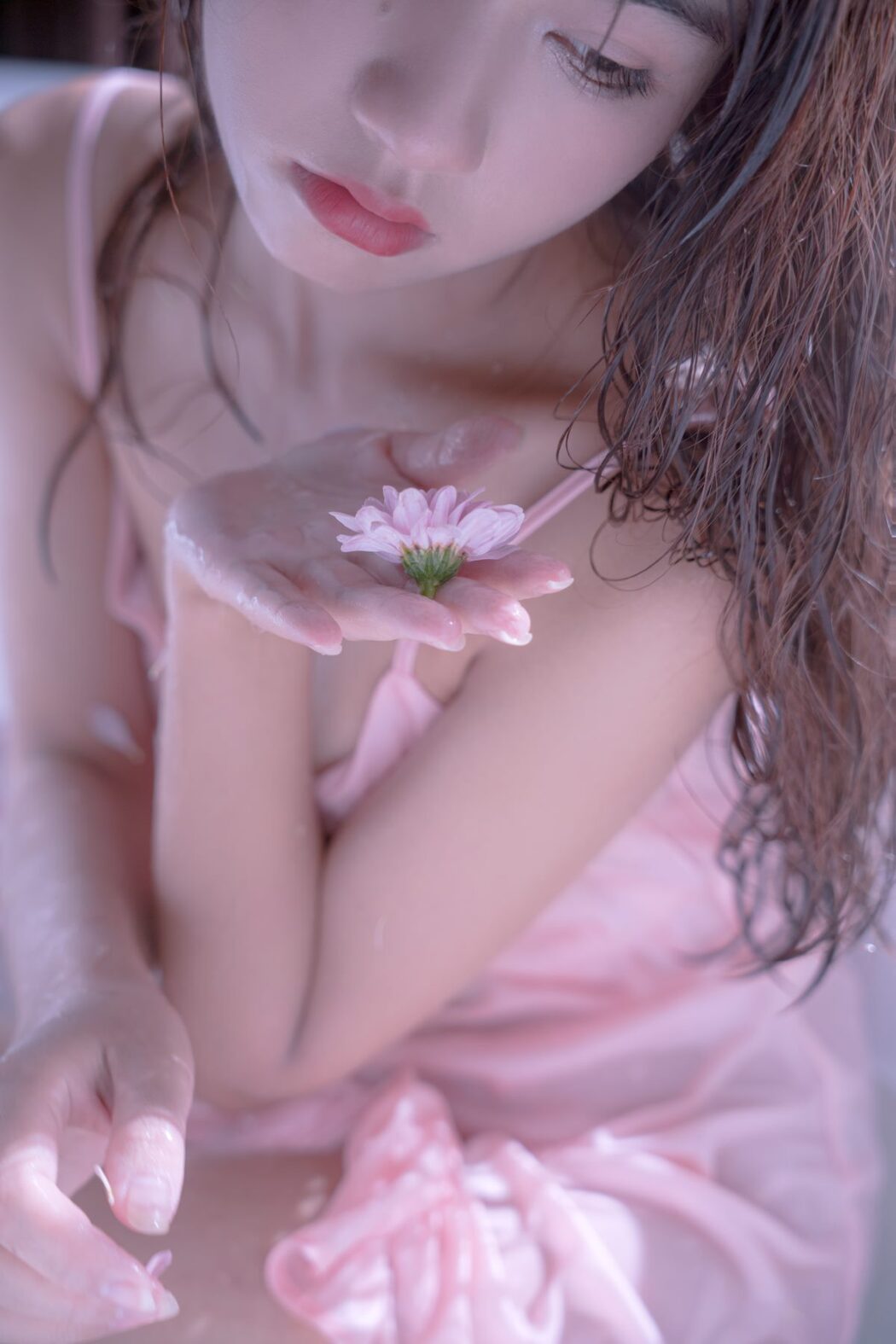 YiTuYu艺图语 Vol.558 Luo Zhi