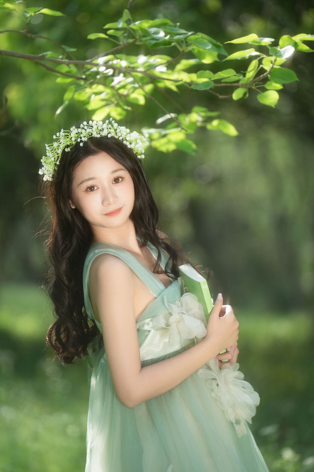 YiTuYu艺图语 Vol.6818 Cheng Zi Shu