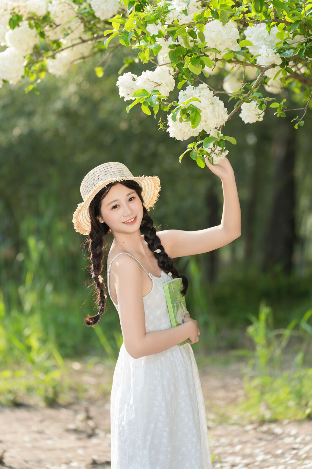 YiTuYu艺图语 Vol.6827 Cheng Zi Shu