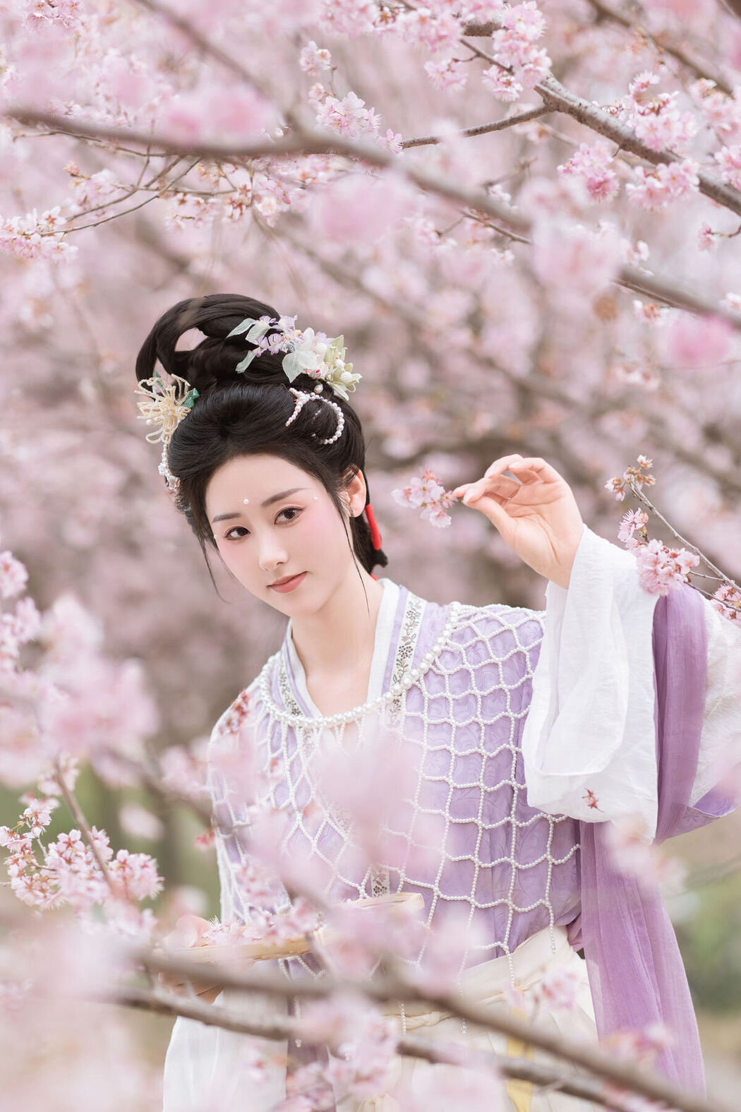 YiTuYu艺图语 Vol.6800 Ren Jian Yue-su Chen