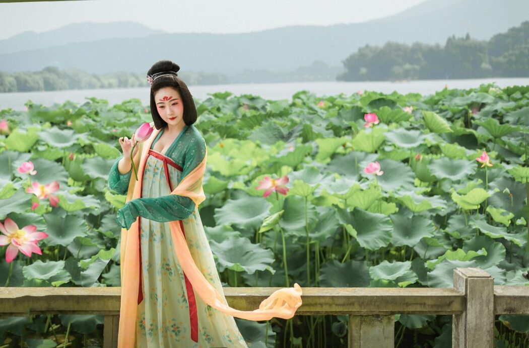 YiTuYu艺图语 Vol.499 Xu Yue Er